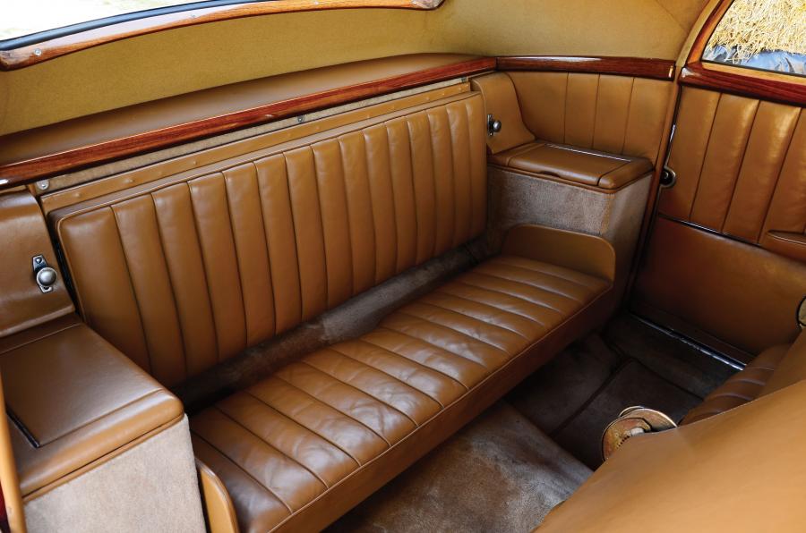  Mercedes-Benz 300 S Coupe 1954 года  (фото 8 из 15)